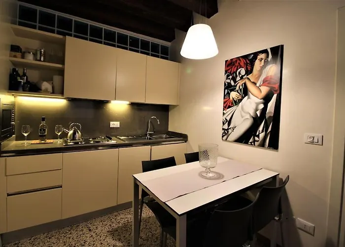 San Marco Charming With Canal View *